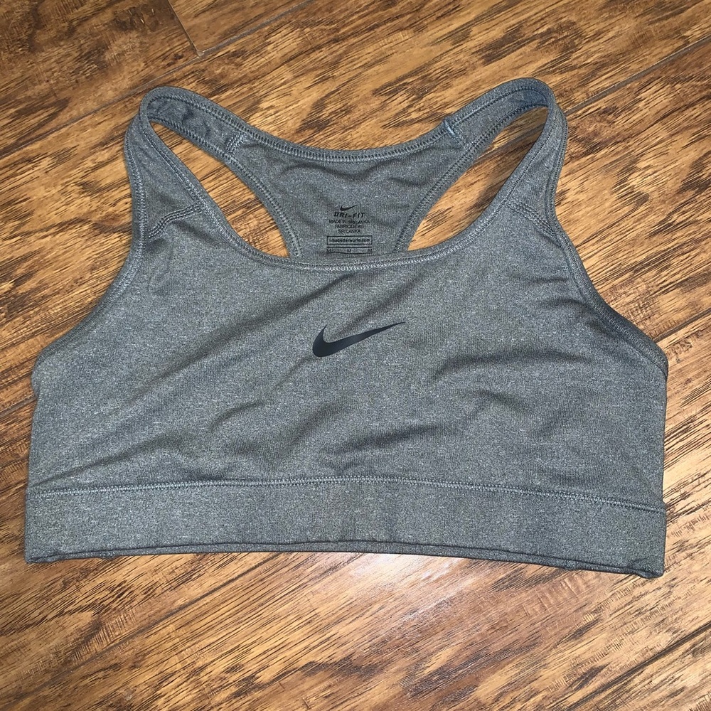 NIKE sports bra
